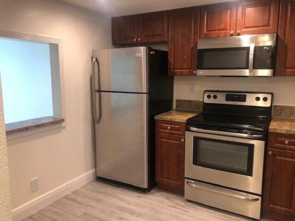 Isle Of Boca Dunes, 9235 SW 8th St #403, Boca Raton, Florida 33428, image 2