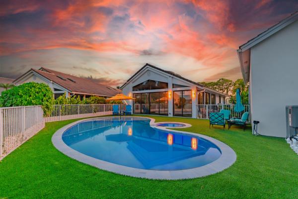 Eastpointe Country Club, 12836 Touchstone Pl, Palm Beach Gardens, Florida 33418, image 1