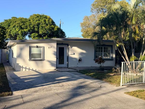 Fernwood, 711 Fernwood Dr, West Palm Beach, Florida 33405, image 3