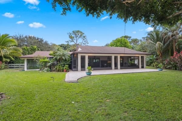 Square Lake, 4579 Square Lake Dr, Palm Beach Gardens, Florida 33418, image 1