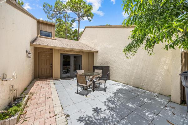 Hidden Pines Of Wellington, 257 Pleasant Wood Dr, Wellington, Florida 33414, image 1