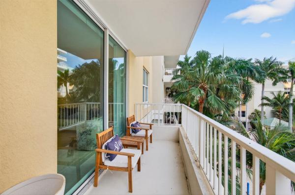 Marina Village At Boynton Beach, 625 Casa Loma Blvd #403, Boynton Beach, Florida 33435, image 2