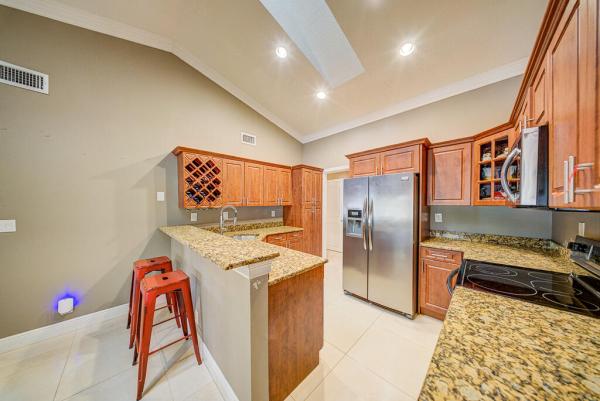 Greenview Shores 1 Of Wellington, 1116 Northumberland Ct, Wellington, Florida 33414, image 1