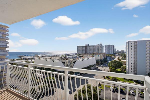 Nassau House Apartments, 301 N Ocean Blvd #1006, Pompano Beach, Florida 33062, image 3