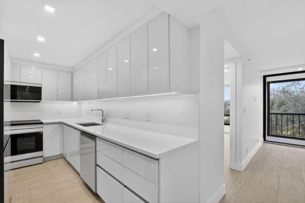 Lakewood Midrise At Boca West Country Club, 7835 Lakeside Blvd #946, Boca Raton, Florida 33434, image 1