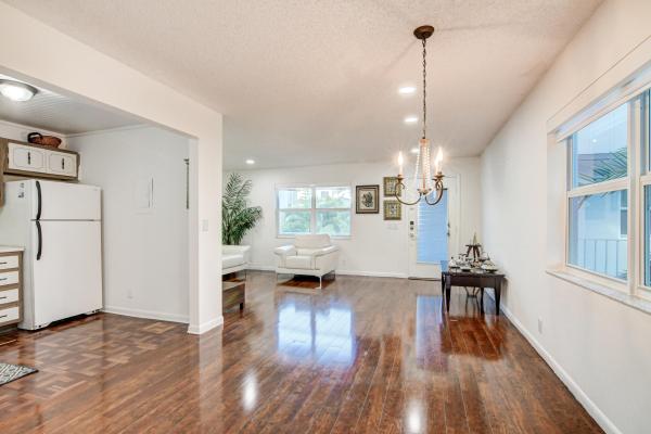 42 Burgundy A, Delray Beach, Florida 33484, image 1
