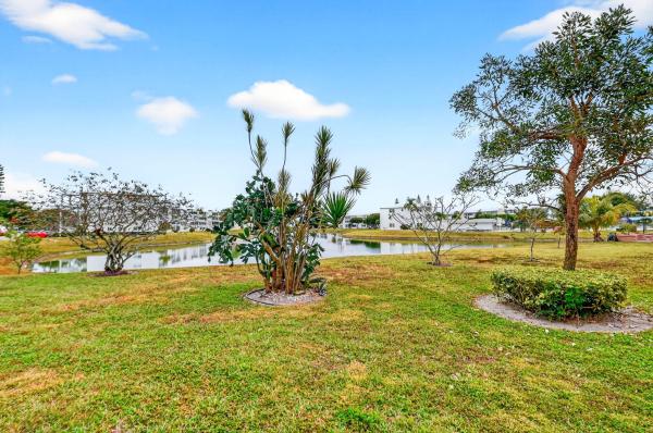 Wellington At Century Village, 168 Wellington J, West Palm Beach, Florida 33417, image 3