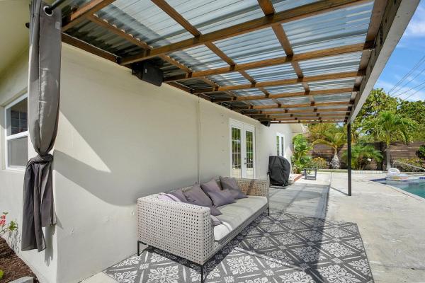 Lake Osborne Terrace, 702 Grove St, Lake Worth Beach, Florida 33461, image 3