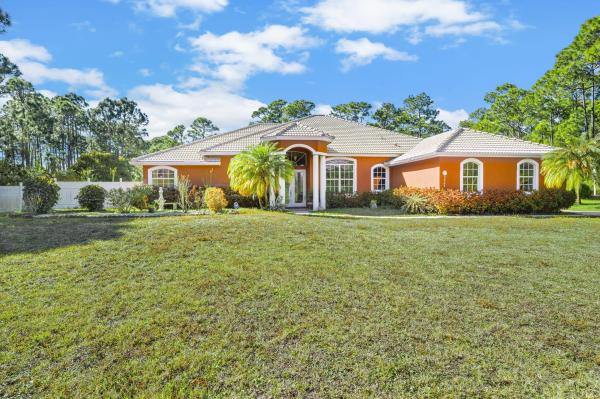 5305 Southwind Trl, Fort Pierce, Florida 34951, image 1