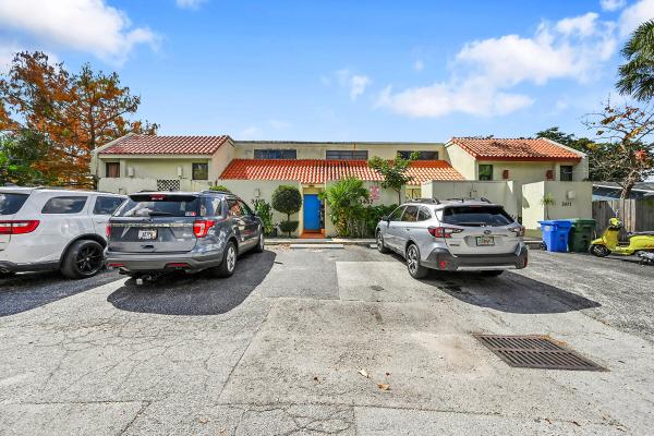 Seacrest Isles, 3467 NW 17th Ter, Oakland Park, Florida 33309, image 1