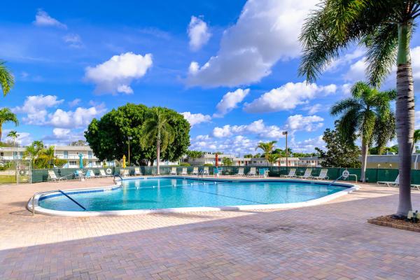 Murry Hills, 2920 Cynthia Ln #202, Lake Worth Beach, Florida 33461, image 1