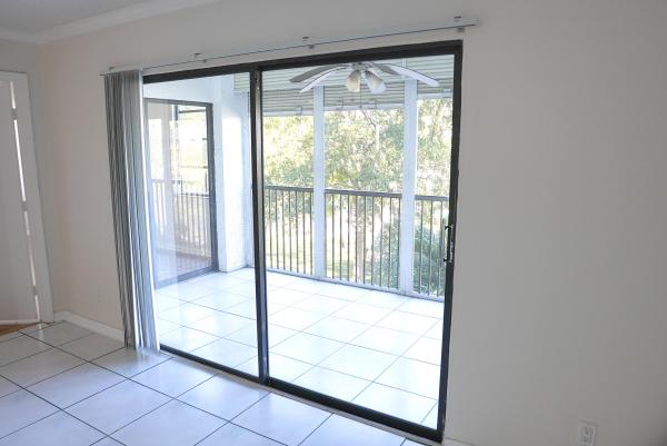 Le Club At Cypress Bend, 2112 S Cypress Bend Dr #404, Pompano Beach, Florida 33069, image 1