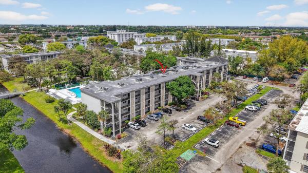 Cypress Chase, 4850 NW 29th Ct #327, Lauderdale Lakes, Florida 33313, image 2