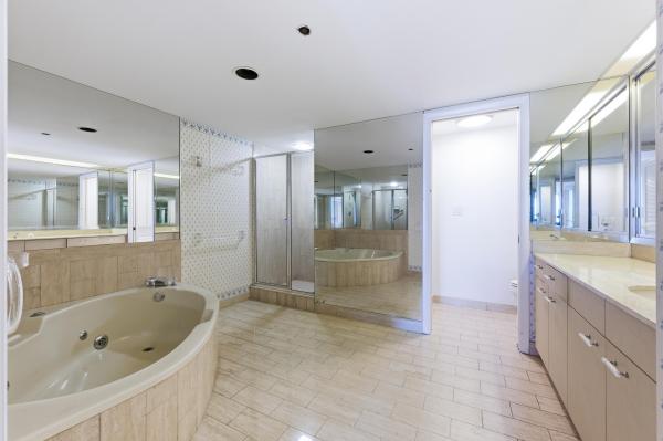 Trump Plaza Of The Palm Beaches, 525 S Flagler Dr #20C, West Palm Beach, Florida 33401, image 1