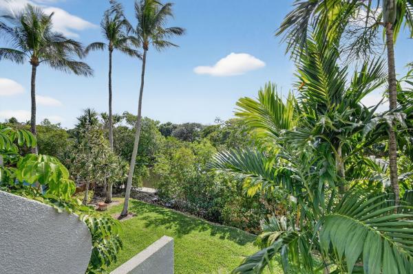 Ocean Ridge Yacht Club, 5586 N Ocean Blvd #35G, Ocean Ridge, Florida 33435, image 2