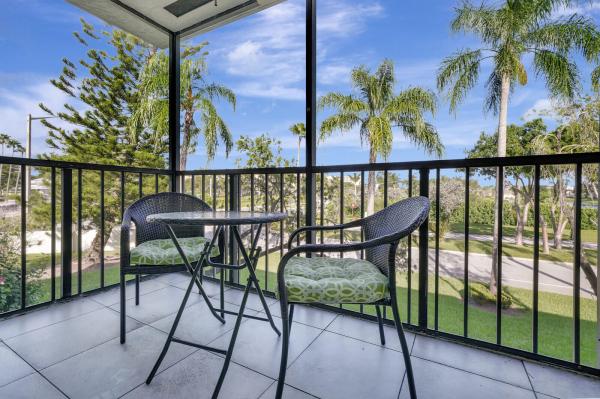Evergreen, 7547 S Oriole Blvd #202, Delray Beach, Florida 33446, image 2