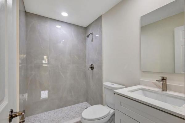 Acrehome Park, 2016 Avenue S, Riviera Beach, Florida 33404, image 2
