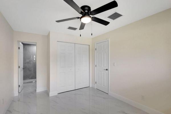 Acrehome Park, 2016 Avenue S, Riviera Beach, Florida 33404, image 3