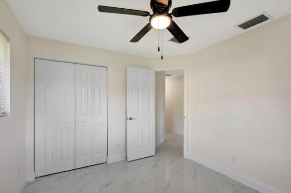 Acrehome Park, 2016 Avenue S, Riviera Beach, Florida 33404, image 1