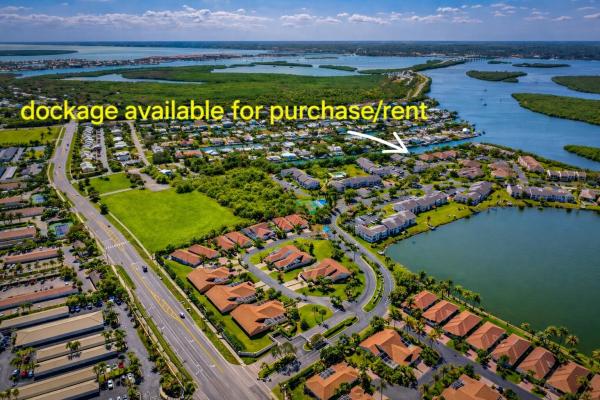 3206 S Lakeview Cir #1101, Fort Pierce, Florida 34949, image 1