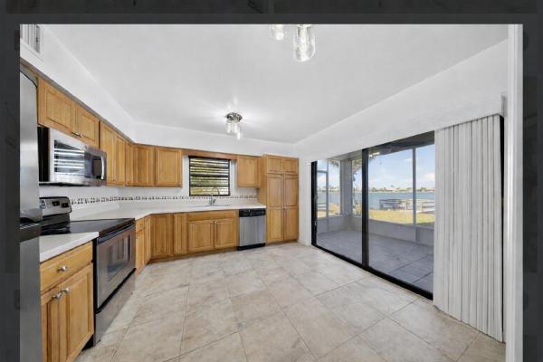 3206 S Lakeview Cir #1101, Fort Pierce, Florida 34949, image 1