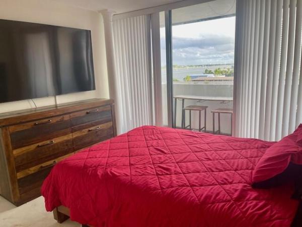 The Palm Beach House, 5600 N Flagler Dr #604, West Palm Beach, Florida 33407, image 1