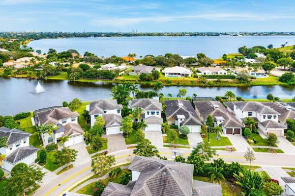 The Residences At Banyan Cay Resort & Golf, 3019 Gin Berry Way, West Palm Beach, Florida 33401, image 2