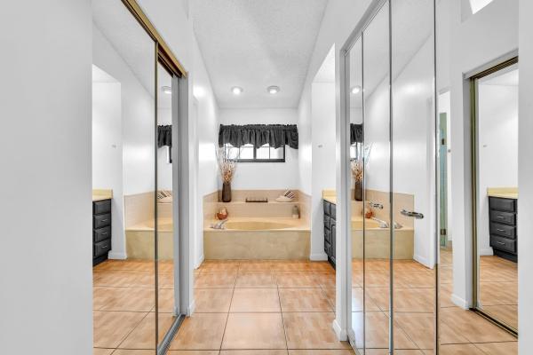 Hampton At Aberdeen, 8099 Cassia Dr, Boynton Beach, Florida 33472, image 3