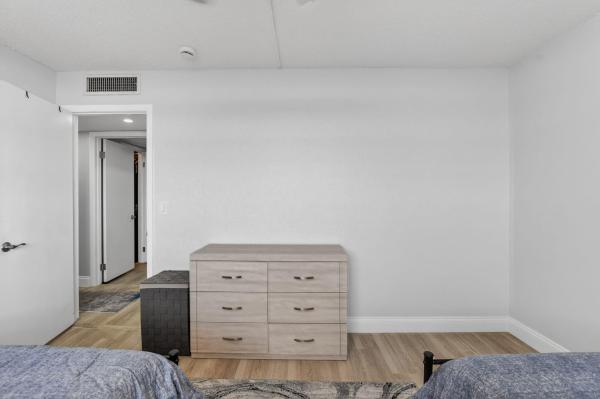 Boca Teeca, 5700 NW 2nd Ave #711, Boca Raton, Florida 33487, image 1