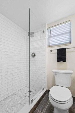 Tennis Lodges, 11863 Wimbledon Cir #508, Wellington, Florida 33414, image 3