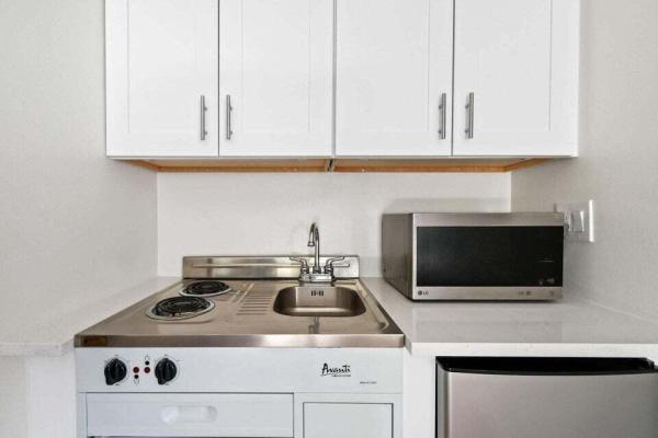 Tennis Lodges, 11863 Wimbledon Cir #508, Wellington, Florida 33414, image 2
