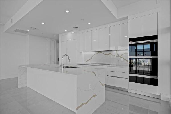 220 Lake Shore Dr #2223, West Palm Beach, Florida 33403, image 2