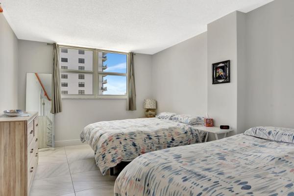 Intracoastal Tower, 1505 N Riverside Dr #802, Pompano Beach, Florida 33062, image 2