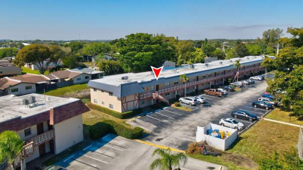 Sandalfoot Squire, 9374 SW 3rd St #714, Boca Raton, Florida 33428, image 2