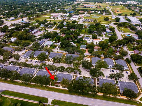 Southern Courtyard, 2007 Oleander Blvd #Apt D, Fort Pierce, Florida 34950, image 2