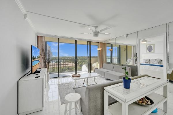 5600 N Flagler Dr #805, West Palm Beach, Florida 33407, image 1