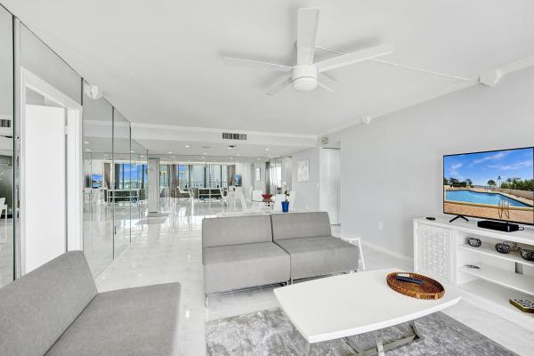 5600 N Flagler Dr #805, West Palm Beach, Florida 33407, image 1