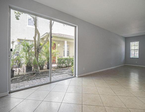 East Lake Village, 2143 SE Se Bell Isle Dr, Port St. Lucie, Florida 34952, image 3