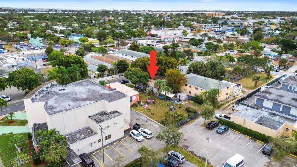 Lake Worth Town, 617 N H St, Lake Worth Beach, Florida 33460, image 1