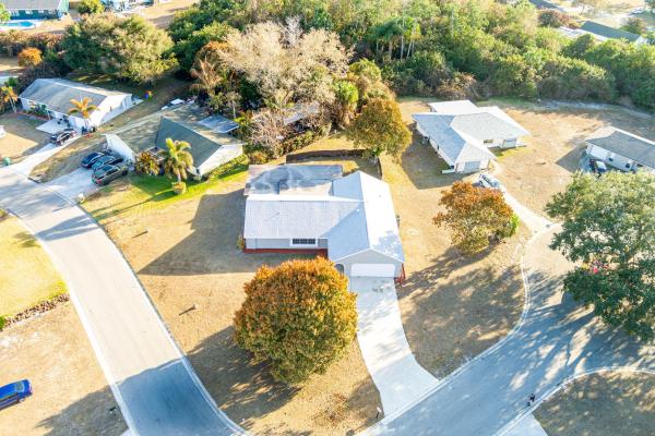 Lyngate, 1522 SE Hearne Ct, Port St. Lucie, Florida 34952, image 2