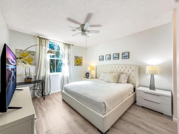 The Courtyards In CityPlace, 630 S Sapodilla Ave #218, West Palm Beach, Florida 33401, image 1