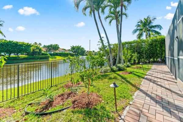 Equestrian Club Estates, 14170 Calypso Ln, Wellington, Florida 33414, image 1