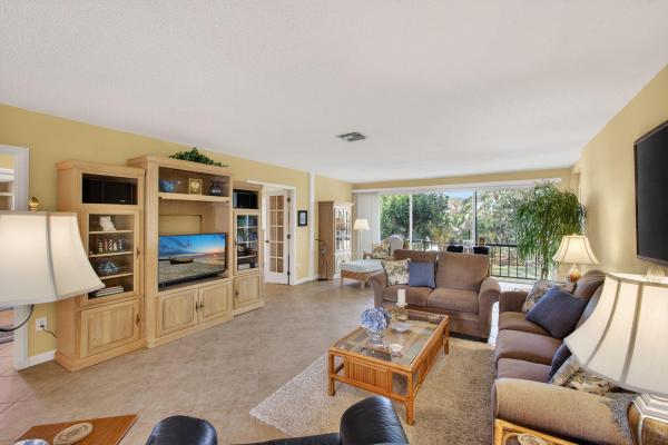 Turtle Creek, 17 SE Turtle Creek Dr #Unit D, Jupiter, Florida 33469, image 3