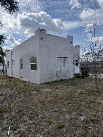 The Gardens, 717 Selkirk St, West Palm Beach, Florida 33405, image 2