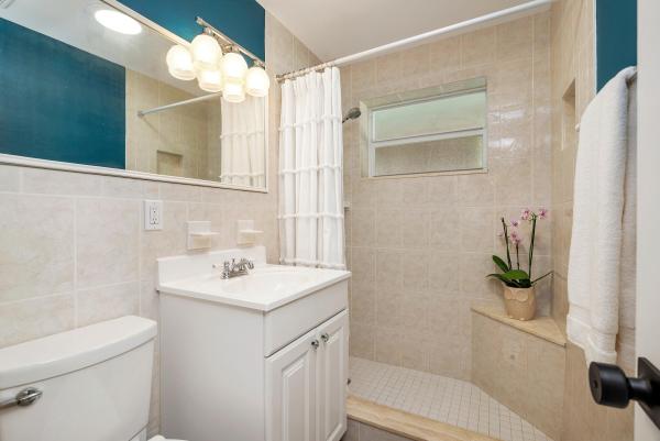 Frantz Pelican Beach, 16 Surf Rd, Boynton Beach, Florida 33435, image 2