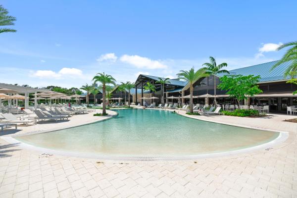 Eastpointe Country Club, 6204 Celadon Cir, Palm Beach Gardens, Florida 33418, image 1