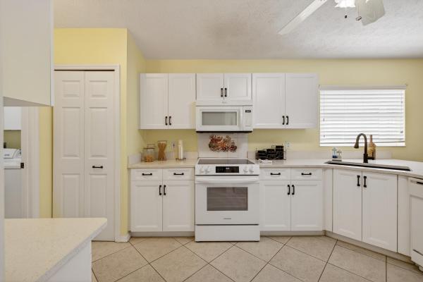 Spanish Lakes Fairways, 6737 Campanilla, Fort Pierce, Florida 34951, image 2