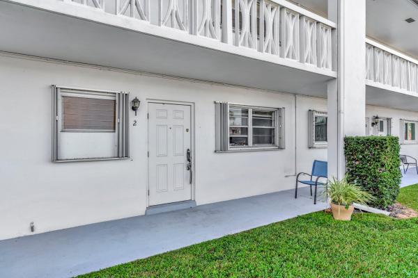 Meridian Park, 3154 Meridian Way S #2, Palm Beach Gardens, Florida 33410, image 1