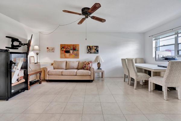 Meridian Park, 3154 Meridian Way S #2, Palm Beach Gardens, Florida 33410, image 1