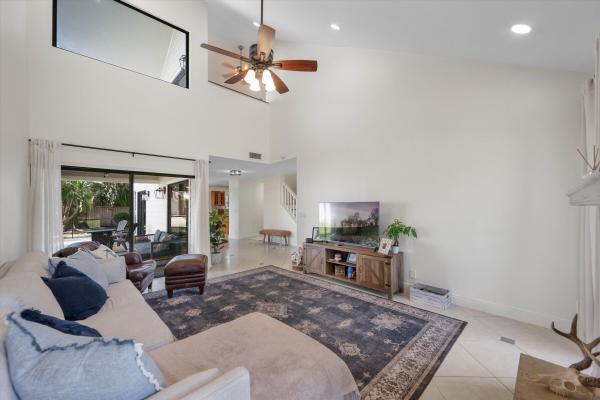 Tree Tops Of Wellington, 476 Goldenwood Way, Wellington, Florida 33414, image 2